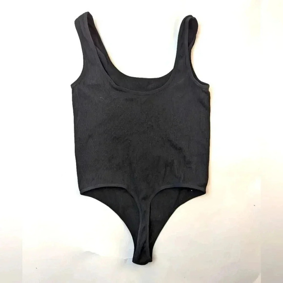 Colsie Seamless Bodysuit / M - Picture 3 of 5